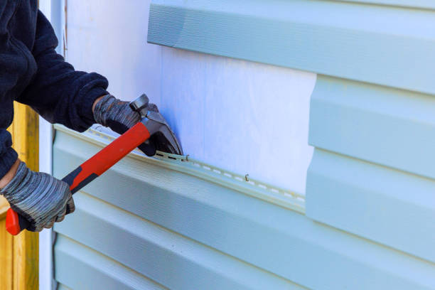 Reliable Emergency Siding Repair contractor in Fredonia, NY by Squared Siding
